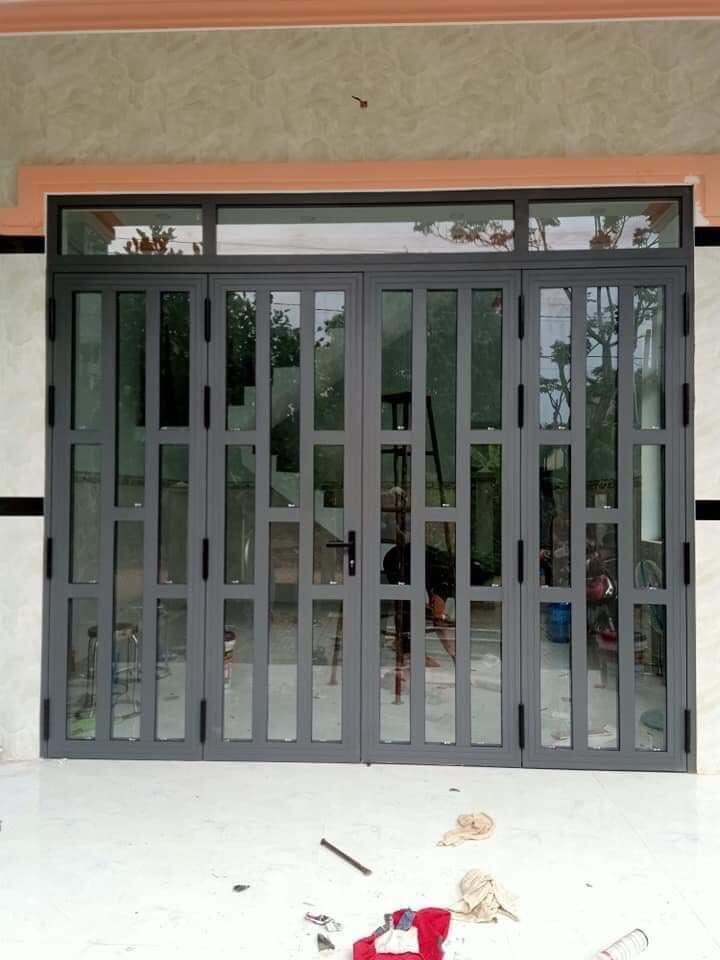 Lắp đặt cửa nhôm xingfa 4 cánh anh Sang