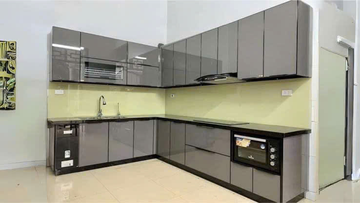 Tủ Bếp Nhôm Nội Thất Cánh Kính (MS04)